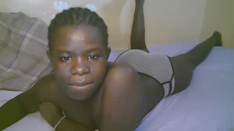 queen_latasha online show from April 29, 8:08 am