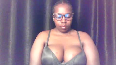 QUEEN online show from July 2, 3:55 am