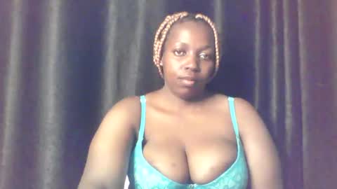 QUEEN online show from April 27, 4:10 am