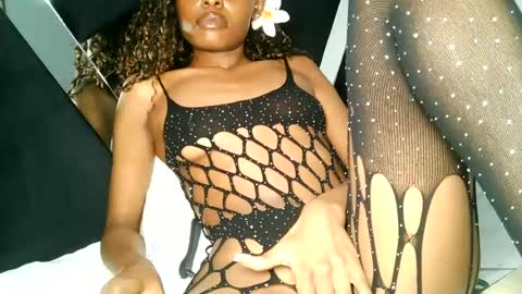 queen_sashavixen online show from June 13, 6:07 pm