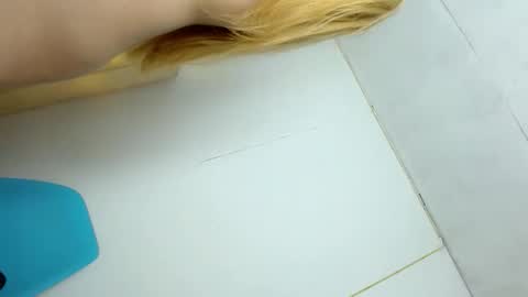 CALL ME YOUR QUEEN AIVY1 online show from September 29, 9:58 pm