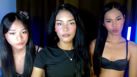 CALL ME YOUR QUEEN AIVY1 online show from March 9, 5:11 am