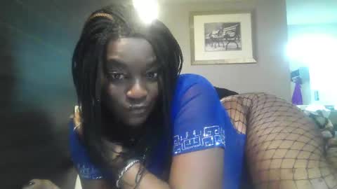 queenmarcaia online show from January 14, 8:52 am