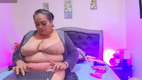 VickyBoobss online show from July 21, 2:02 am