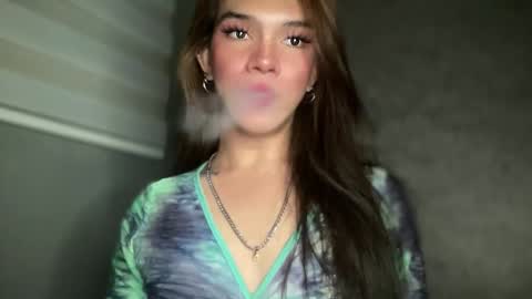 QUEEN online show from February 15, 5:32 am