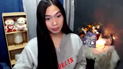 Mikka online show from April 28, 5:50 pm