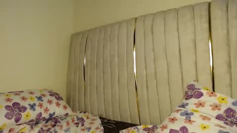 . online show from January 1, 5:54 am