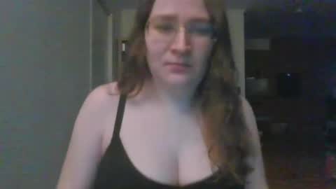 queenofthenights online show from May 6, 7:53 pm