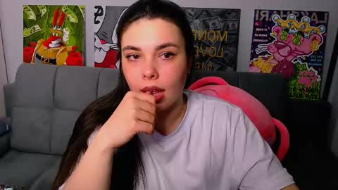 Patricia online show from March 10, 6:34 pm