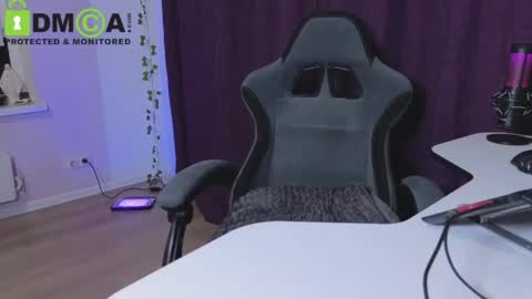     follow my new insta  online show from May 26, 8:59 pm