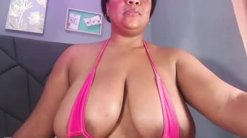 queenrachelbrown online show from July 18, 2:30 pm