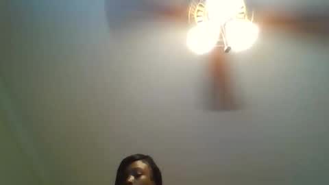 queensandyyy online show from December 5, 1:38 am