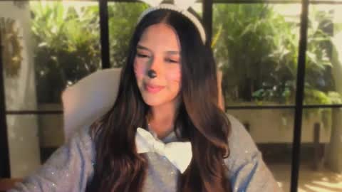 Snapshot of queenv66 chatting on November 1, 2:45 am Val  -  online show from November 1, 2:45 am