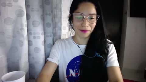 Paola online show from February 13, 3:18 am