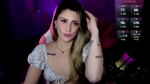 Snapshot of queenx_lexy chatting on January 5, 7:39 pm queenx_lexy online show from January 5, 7:39 pm