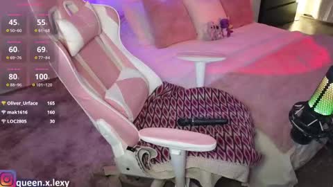 Snapshot of queenx_lexy chatting on September 12, 5:48 pm queenx_lexy online show from September 12, 5:48 pm