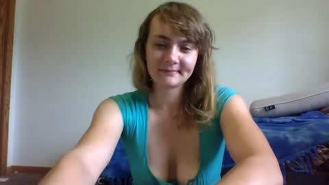 quicklikabunny online show from June 7, 7:30 pm