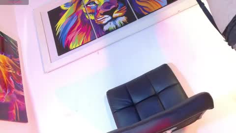 quuen_valery online show from June 1, 8:59 am