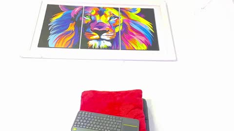 quuen_valery online show from April 29, 10:31 am