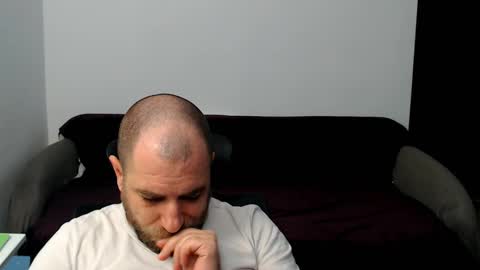 R0bila online show from October 28, 12:11 am