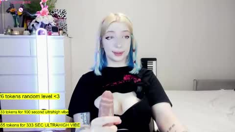 - online show from May 1, 10:15 pm