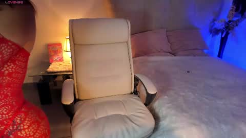 natalia  -  online show from July 11, 4:06 am