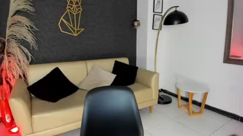 RACHEL ES online show from July 24, 5:37 am