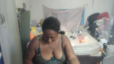 rachelexoticgirl online show from May 2, 4:40 am
