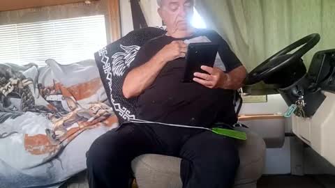Radioman for fun online show from May 4, 3:07 pm