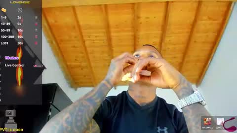 Andres H online show from August 6, 8:01 am