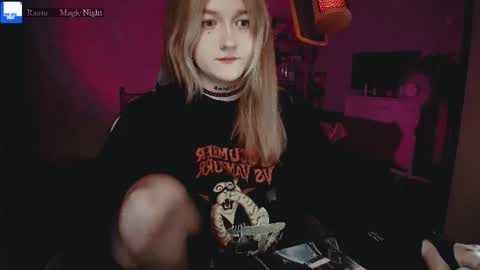 Kate online show from July 17, 8:00 pm