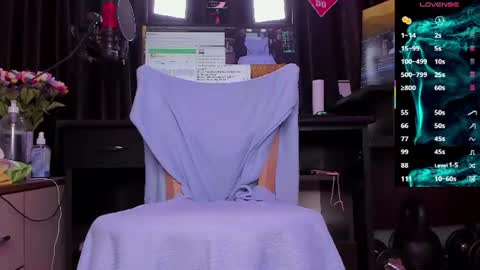 Laura online show from June 22, 2:28 am