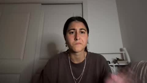 Ray Ray online show from September 25, 4:52 am