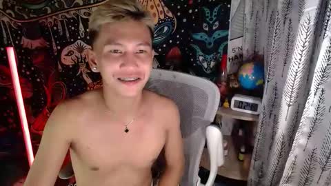 ralfhuge24 online show from May 2, 4:24 pm