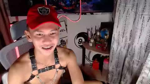 ralfhuge24 online show from February 27, 10:13 pm