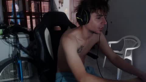 Ramiro online show from February 9, 9:17 pm