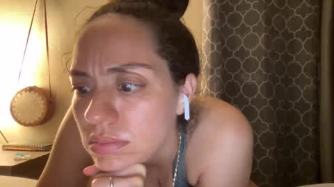 RamonaJ online show from October 28, 3:40 am