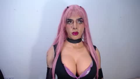 Snapshot of ramonasmit chatting on October 20, 9:53 pm RamonaSmit online show from October 20, 9:53 pm