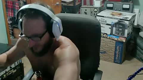 Randall online show from June 25, 7:19 pm
