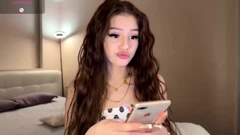 Luna online show from March 14, 1:59 pm