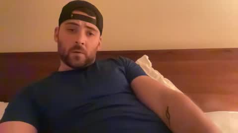 randomdude5950 online show from May 18, 4:07 am