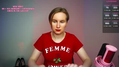 Cherry  Miss Cherry online show from July 24, 4:15 pm