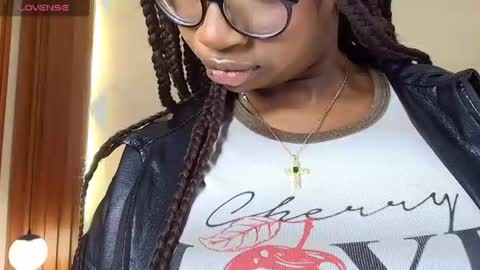 Raquel online show from June 16, 12:09 pm