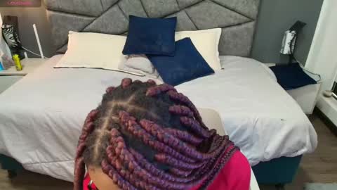 Raquel online show from February 24, 7:19 pm