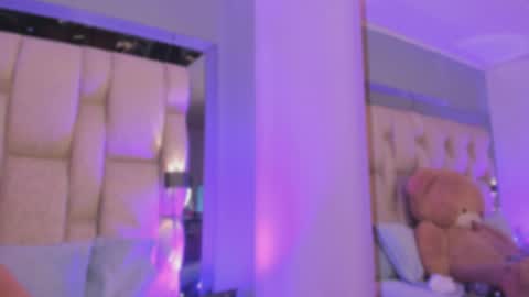  raquel  online show from April 22, 9:00 pm
