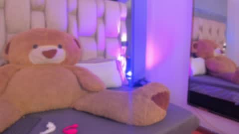  raquel  online show from April 29, 8:02 pm