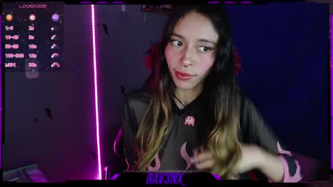   online show from December 15, 9:45 am