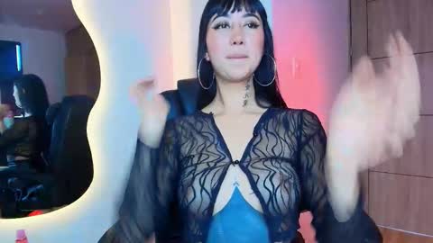 Raven  online show from November 21, 3:21 pm