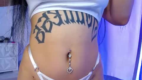 Raven Foxxy online show from June 19, 6:08 am