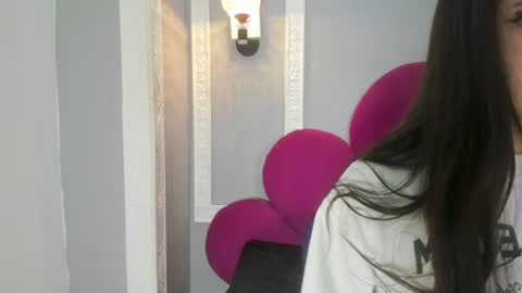 raven_loove online show from June 25, 8:25 pm